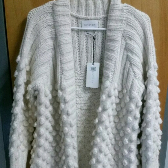 SOLD -- ELEVEN SIX Ivory Lian cardi - Size: One Size Fits Most - Picture 7 of 8
